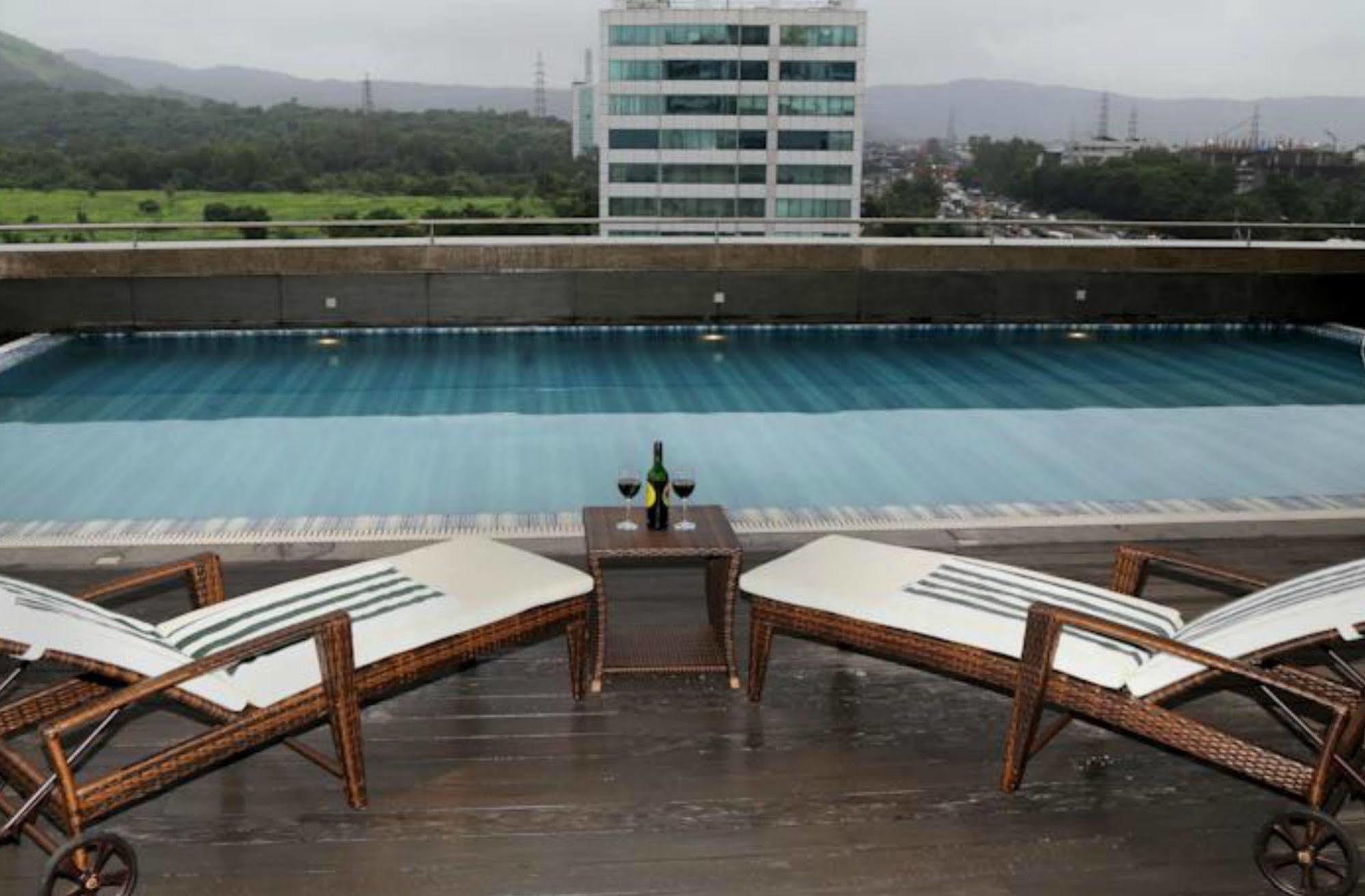 Country Inn & Suites By Radisson Navi Mumbai Exterior foto
